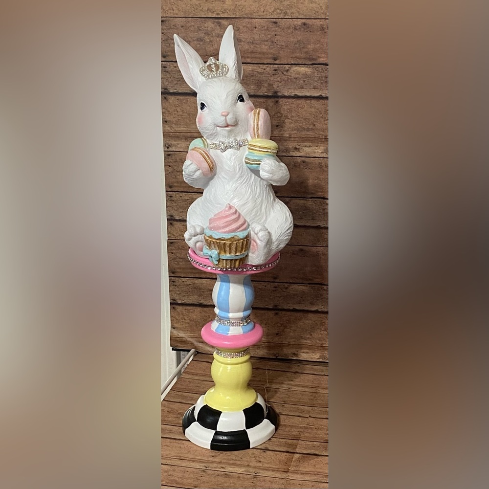 Easter Bunny on pedestal